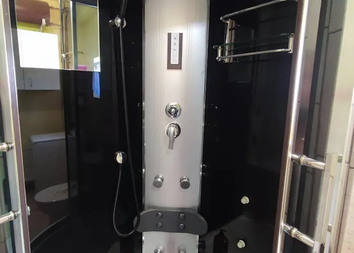 Pod Wiaduktem * Gluszyca Gorna